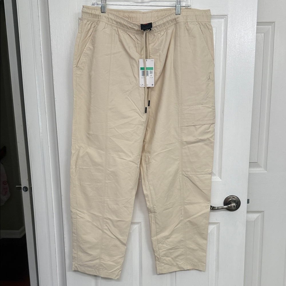 Jordan Men's Beige Casual Pants
